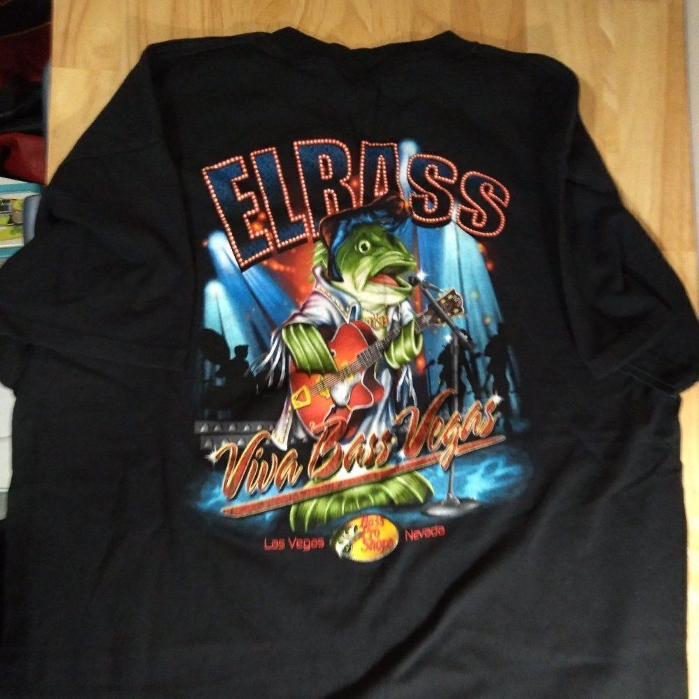 VTG Bass Pro Shops Las Vegas Elvis Parody T-Shirt